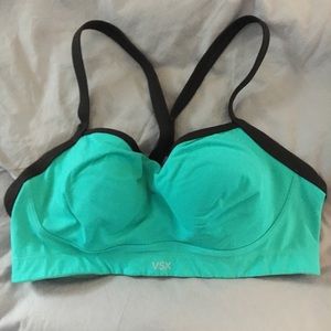 Victoria’s Secret Sport VSX Sports Bra 34B